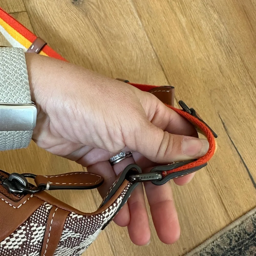 Disney X Coach League Crossbody Bag Signature Textile Jacquard Mickey Mouse - Picture 8 of 11